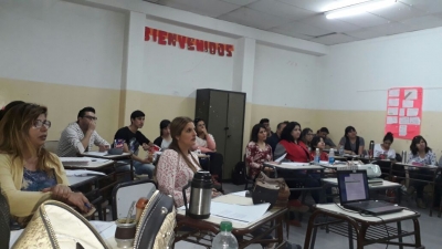 El ateneo «Estrategias para el abordaje de la literatura producida en Río Negro» se realizó en Cinco Saltos. 